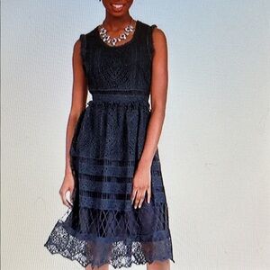 Geade Elegant eyeletLace Dress size large